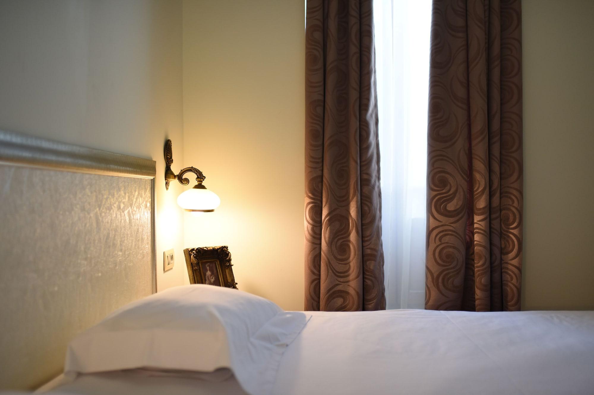 Euro Hotel Grivita 부쿠레슈티 외부 사진